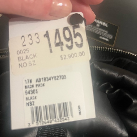 Chanel Black Quilted Backpack - Picture 5 of 9